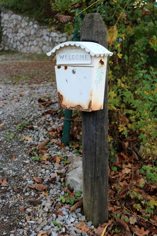 Rusty Mailbox Box